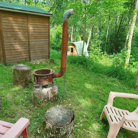 Camping Roulotte Et Par Hasard