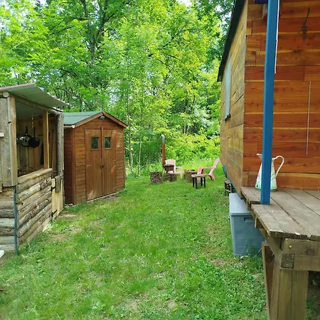 Kemping Roulotte Et Par Hasard *